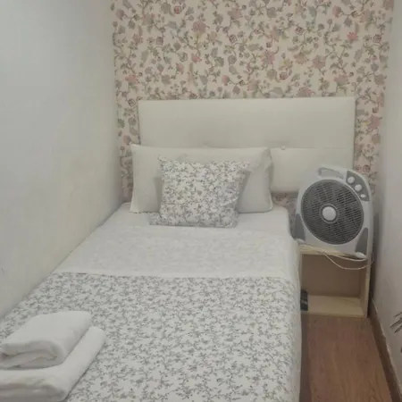 Hostal New Life Madrid-3